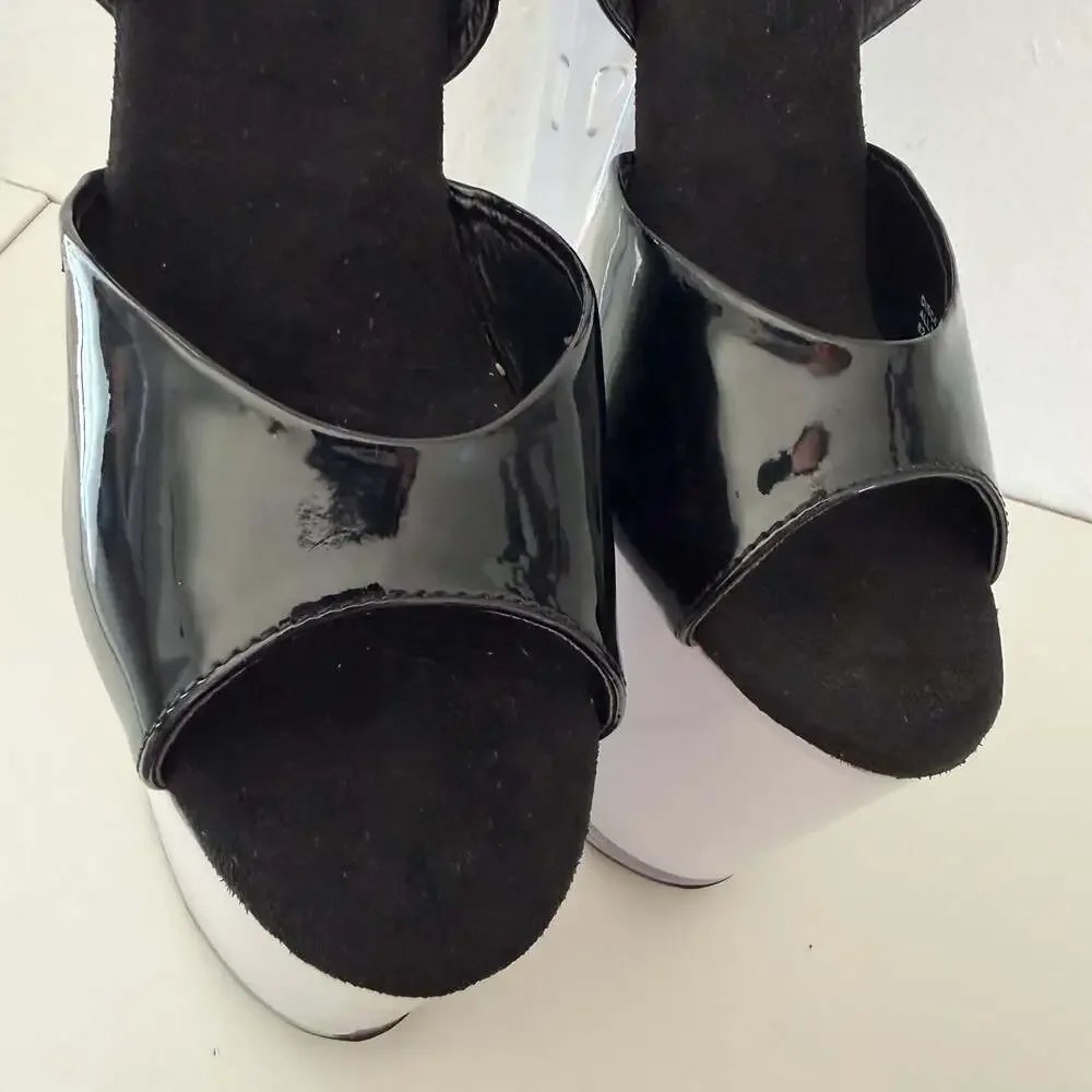 Pleaser Discolite-809 Black Patent / White 8-Inch Light Up Platform Heels